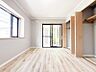 室内：居室はひとり時間を過ごせる安らげるお部屋として活用できます！収納スペースあり！荷物が多くても十分！！ベッドや勉強机、テレビなどを置きたい場合におすすめ！！過ごす時間が長くてもゆったり過ごせそうですね！