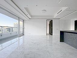 M.M.TOWERS FORESIS R棟 2LDKのリビング/ダイニング