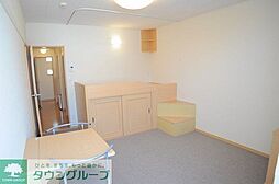 レオパレスファイナルイーリス 2階1Kのリビング/ダイニング