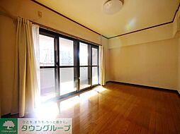 ブレーンハイム柴山 2階2Kのリビング/ダイニング