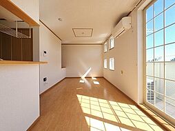 アルバ．Ｓ 201 2階1LDKのリビング/ダイニング