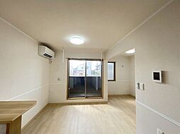 Foret Lumiere(フォレルミエール) 102 1階ワンルームのリビング/ダイニング