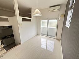 Green Hills Kitayama 102 1階1Kのリビング/ダイニング