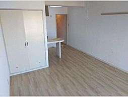 幸町アヴェニュー 103 1階1Kのリビング/ダイニング