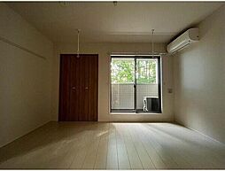 DAICOROI 102 1階1Kのリビング/ダイニング