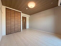 プレシャス川内 102 1階1Kのリビング/ダイニング