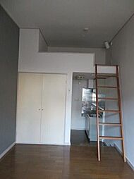 パレットルーム松が丘 106 1階ワンルームのリビング/ダイニング