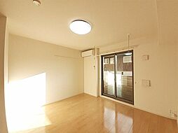 ルクス 103 1階ワンルームのリビング/ダイニング