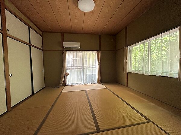 寝室