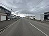 外観：【前面道路】
