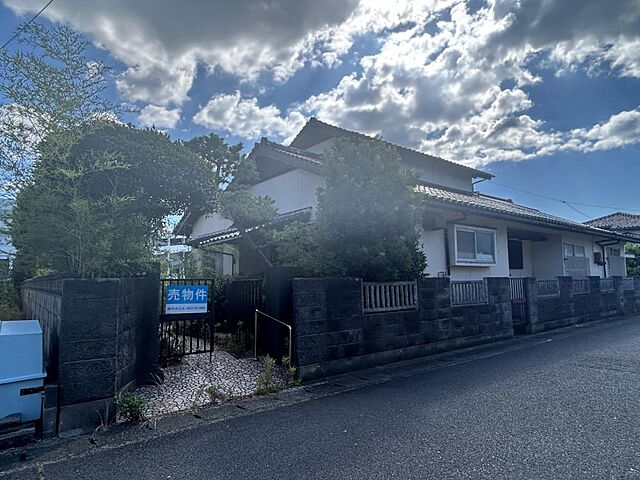 外観 出雲市高岡町