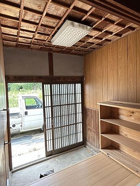 室内