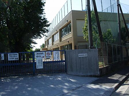 東大和市立第八小学校 675m
