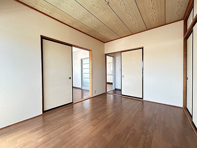 寝室