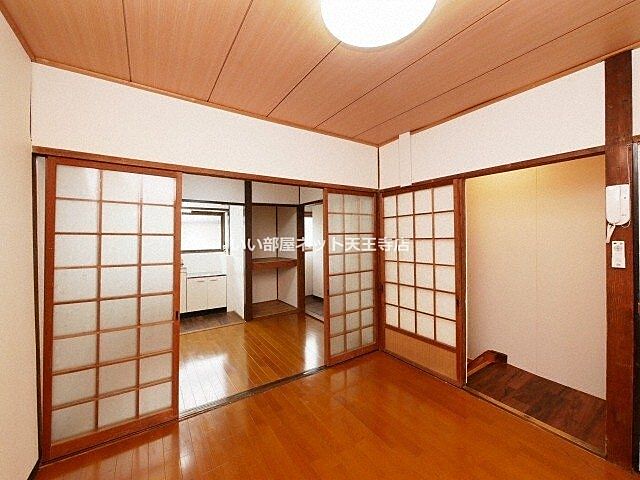 寝室