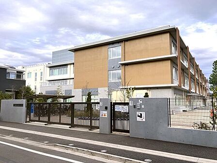練馬区立関町北小学校武蔵関駅北口から徒歩約11分 340m