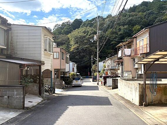 前面道路幅員約...