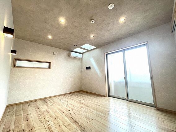 1Ｆ洋室。広々...