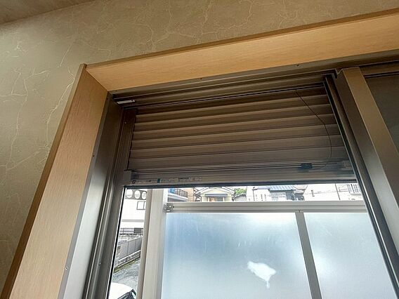 1Ｆ窓には、シ...