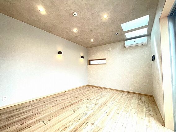 1Ｆ洋室。広々...