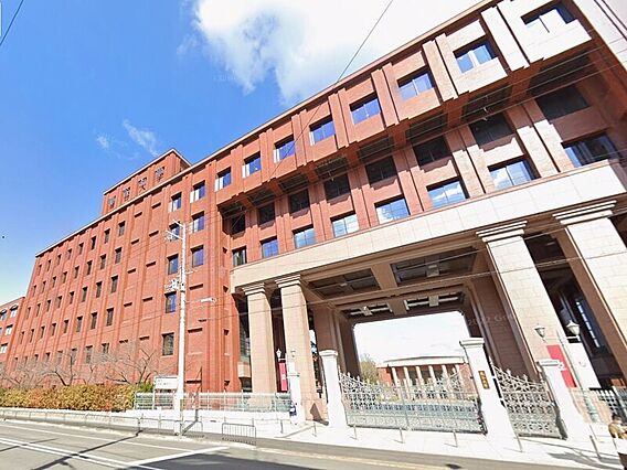 私立龍谷大学