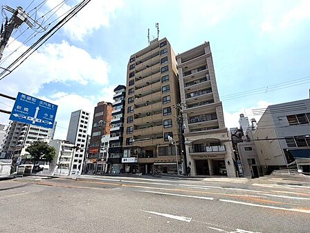 大阪メトロ長堀鶴見緑地線・大阪メトロ谷町線・近鉄大阪線の3線利用可で通勤・通学便利な立地です♪