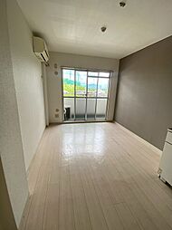 キューデンス21B棟 302 2階ワンルームのリビング/ダイニング