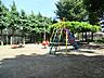 周辺：お子様とのお散歩やペットとのふれあいなど、日常の中で閑静な自然のゆとりを感じていただくことができます。