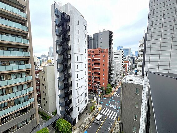 バルコニーから...