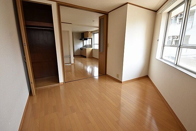 寝室