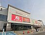 周辺：エルエルタウン 1470m