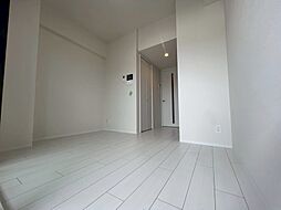 ファーストフィオーレ大阪ウエストウェルビング 4階ワンルームのリビング/ダイニング