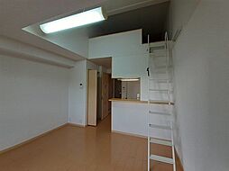 ファースト　アベニュー 2階1LDKのリビング/ダイニング