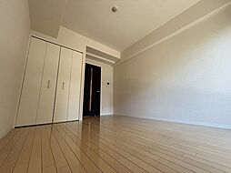 アーイ塚口 2階1Kのリビング/ダイニング