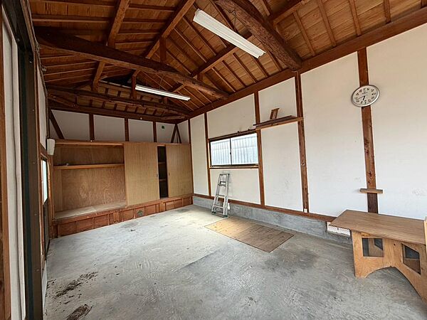 室内