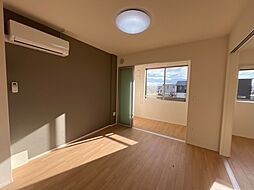 エトワール　タケ 206 2階1LDKのリビング/ダイニング