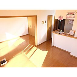 ユーミーKAZU 103 1階2LDKのリビング/ダイニング