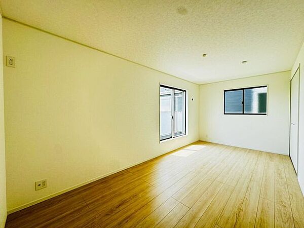 洋室を拡大表示
