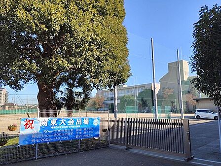 南毛利中学校 1430m