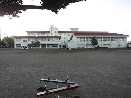 旭小学校 1110m