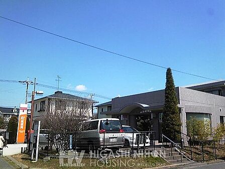 横浜美しが丘四郵便局 徒歩8分。●郵便物やお荷物の発送、日々のお金の管理など、欠かせない存在です。不在がちなご家庭も、荷物を郵便局留めで指定し窓口で受け取ることもできるなど、大変便利です● 650m