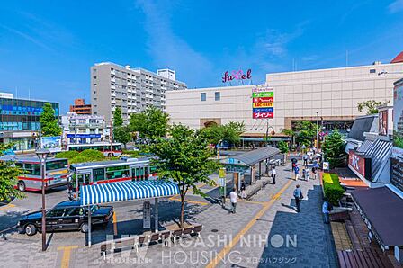 ●鷺沼駅は田園都市線急行停車駅！若いファミリー層が多く、子育てしやすい環境です。駅には複合商業施設があり大抵の用事は済ませられます。すぐ近くに国道246号線が走っており、車での移動も軽快です●