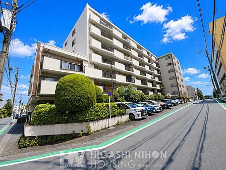 陽当りや通風・仕様設備やお部屋の大きさの比較など...また周辺環境や街並みの様子など、資料には掲載していない情報が現地にはたくさんございます。 是非お気軽にお問い合わせください。