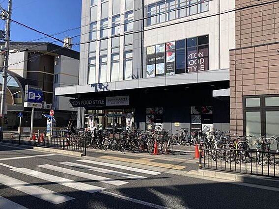 イオンフードコ...