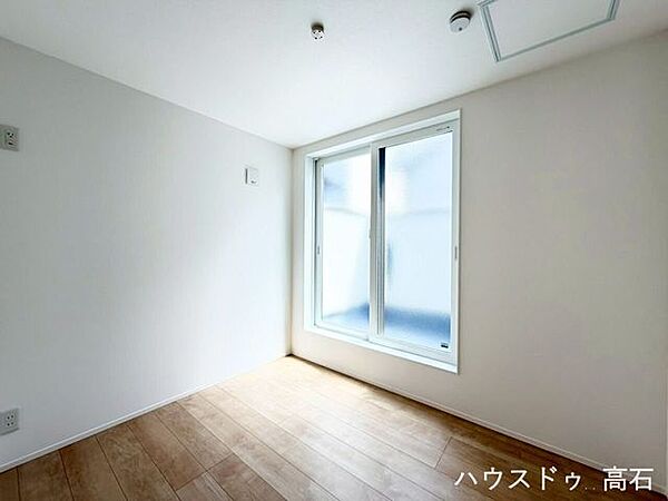 洋室を拡大表示