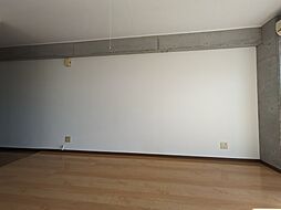 カローラ東雲 902 号室