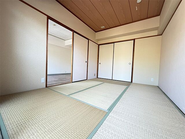 寝室