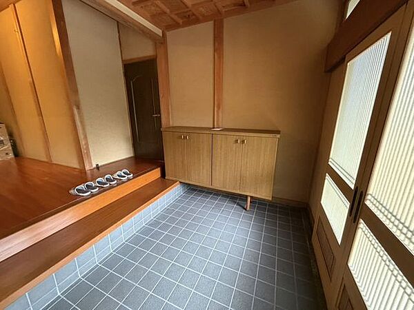 玄関