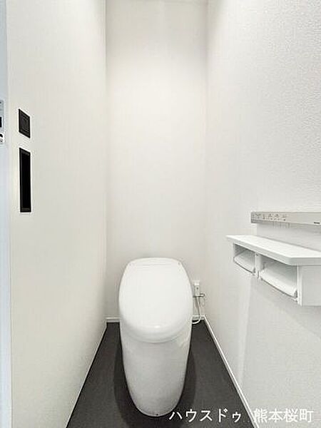 トイレを拡大表示