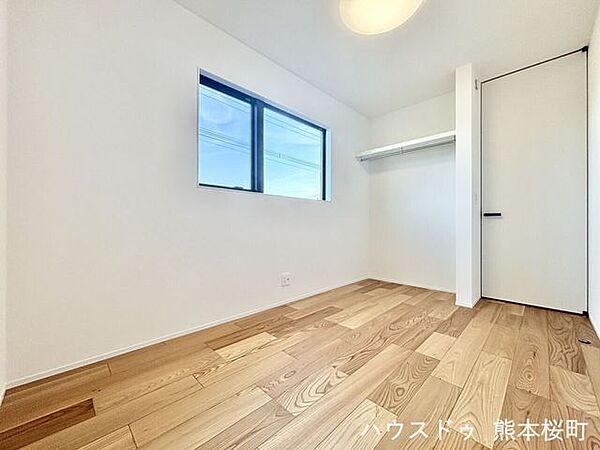 洋室を拡大表示